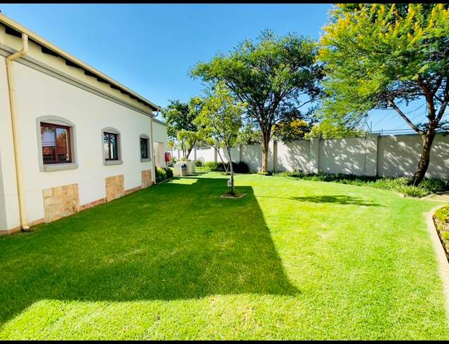 2 BEDROOM TOWNHOUSE FOR SALE IN PAULSHOF